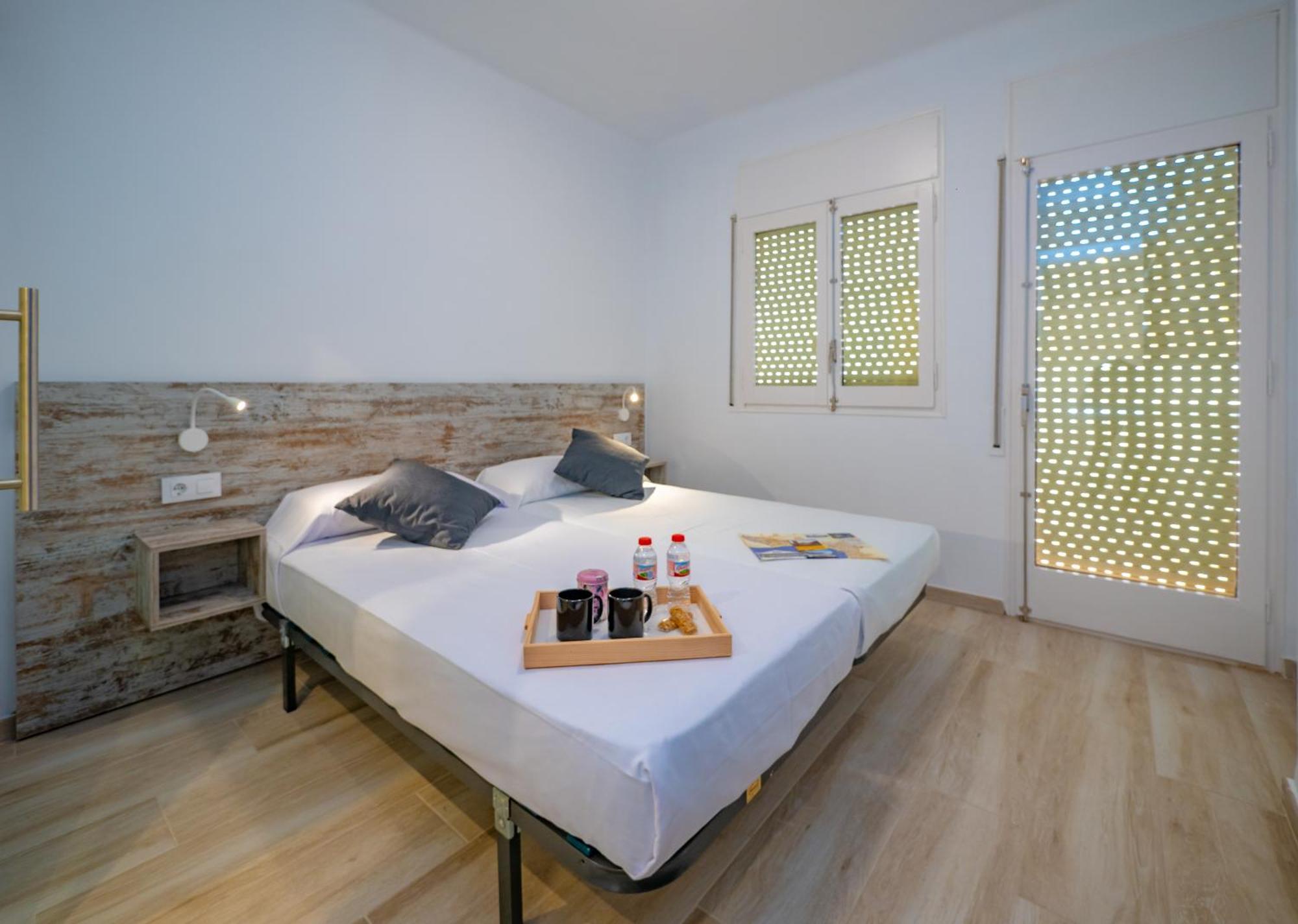 Agi Gloria Rooms Roses Exterior photo