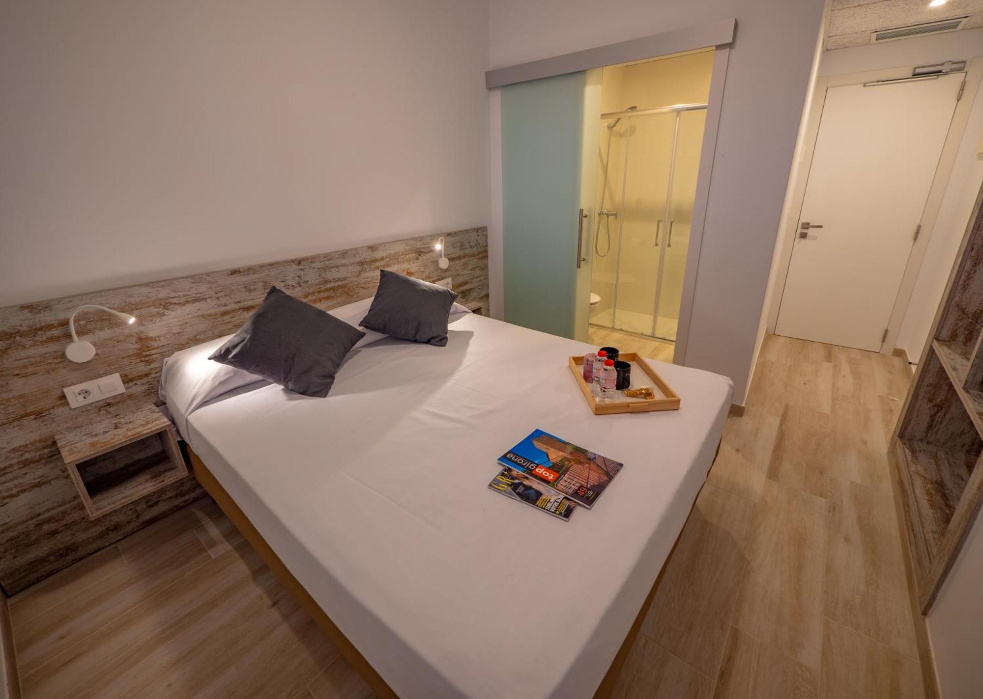 Agi Gloria Rooms Roses Exterior photo